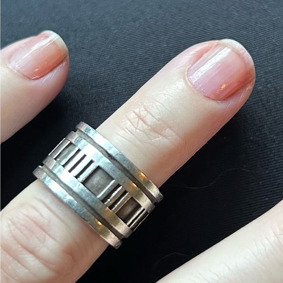 Tiffany Atlas Ring, 1995, 925 Sterling, Size 5.5